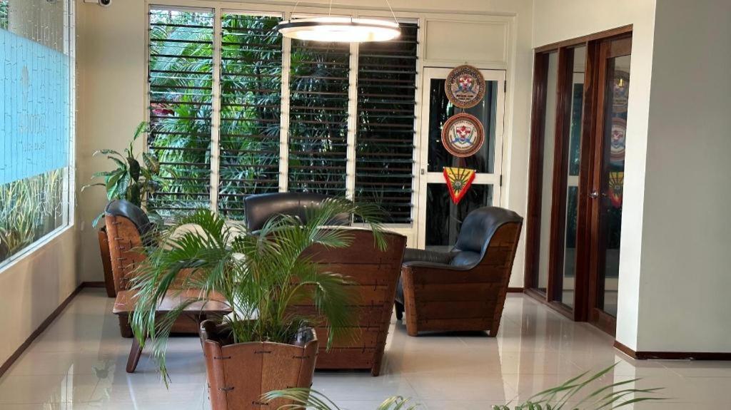 Victoria Palms Hotel Suva Esterno foto