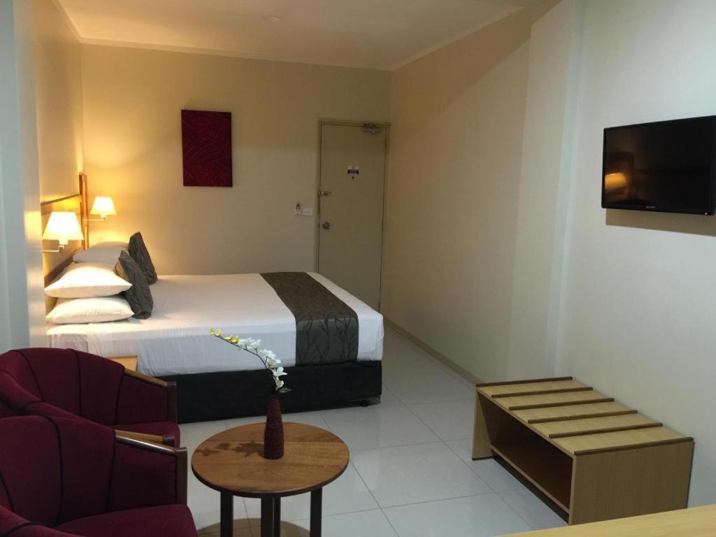 Victoria Palms Hotel Suva Esterno foto